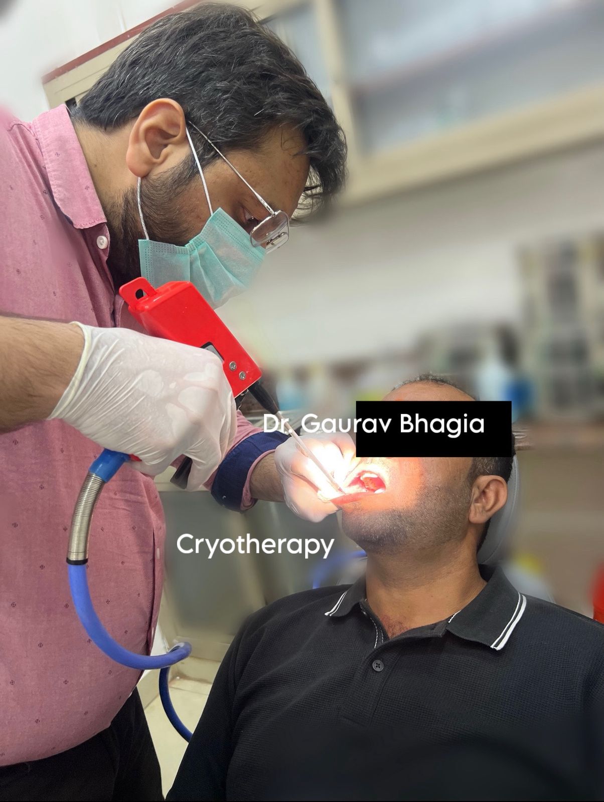 Dr. Gaurav Bhagia during clinical practice